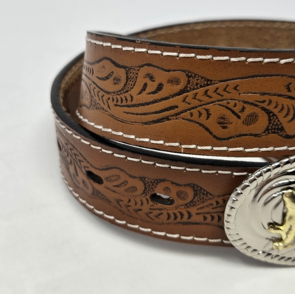 NOCONA BELT CO. BROWN EMBOSSED LEATHER BELT BULL RIDER BUCKLE YOUTH SIZE 22 BOYS - Picture 3 of 13